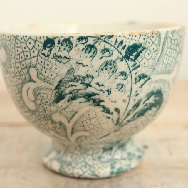 アンティーク 小さなカフェオレボウル スズラン フランス