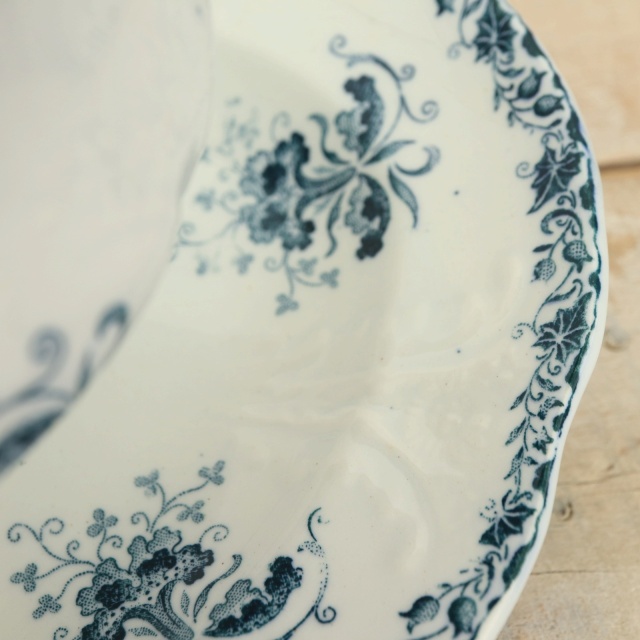 アンティーク ソーシエール NEVA フランス サンタマン製 SAINT AMAND HAMAGE