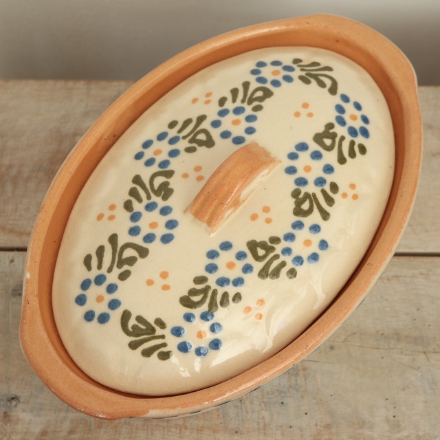 ベッコフ鍋 小花 クリームホワイト 23cmサイズ アルザス地方 スフレンハイム焼き 陶器製