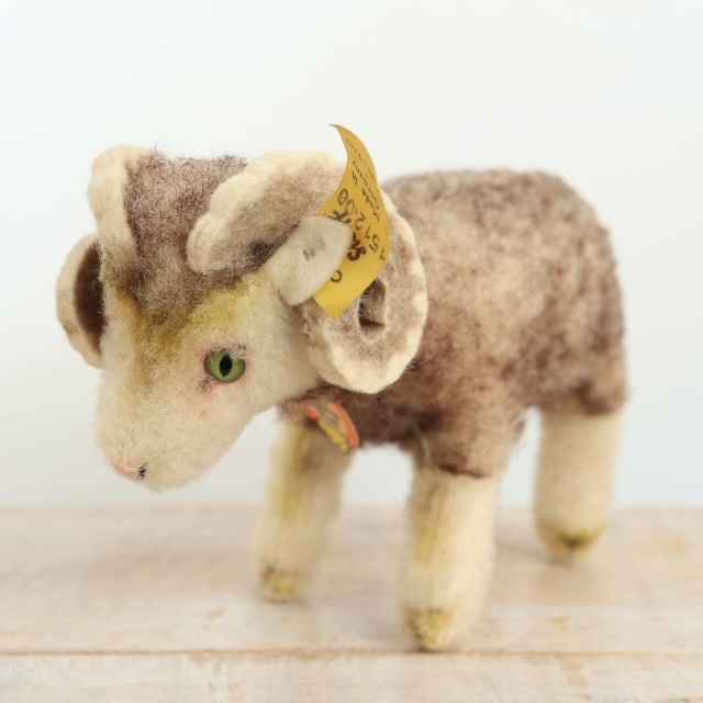 アンティーク シュタイフ 牡羊 おひつじ Steiff Wotan 12cm