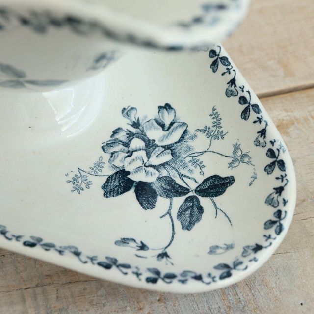 アンティーク ソーシエール ACACIA フランス サンタマン製 SAINT AMAND HAMAGE