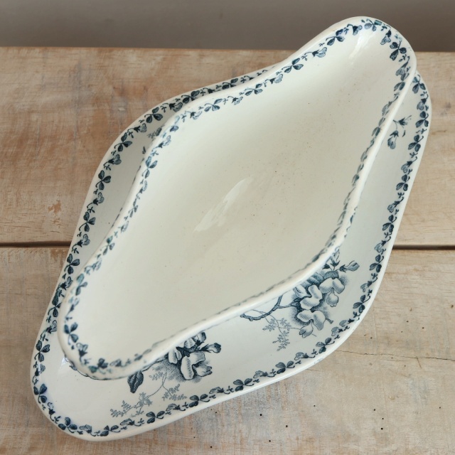 アンティーク ソーシエール ACACIA フランス サンタマン製 SAINT AMAND HAMAGE