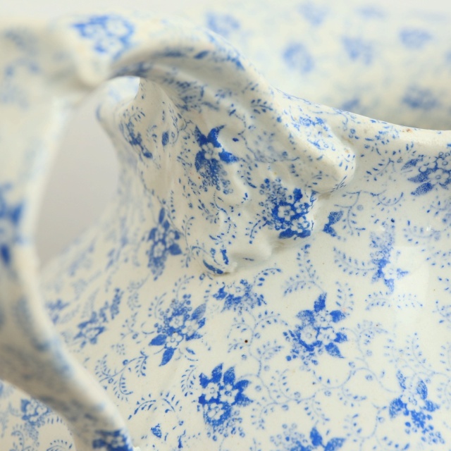 アンティーク ピシェ 小花 フランス クレイユモントロー製 Creil Montereau