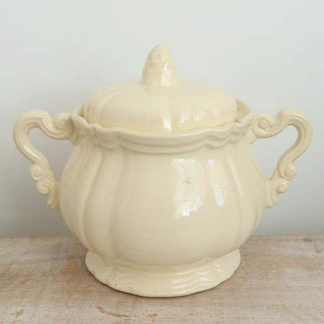 アンティーク シュガーポット 花リム Ivoire フランス サルグミンヌ製 Sarreguemines