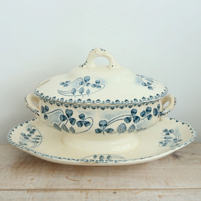 アンティーク ソーシエール シロツメクサ CATINAT フランス Emile bourgeois GRAND DEPOT