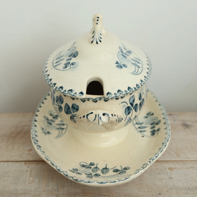 アンティーク ソーシエール シロツメクサ CATINAT フランス Emile bourgeois GRAND DEPOT