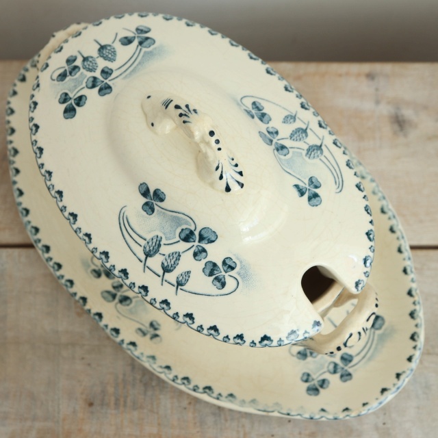 アンティーク ソーシエール シロツメクサ CATINAT フランス Emile bourgeois GRAND DEPOT