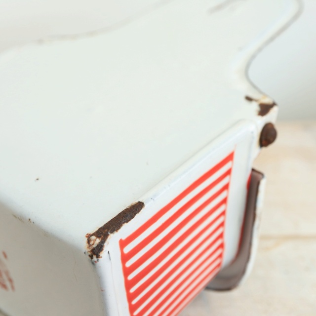 BB社 赤ストライプ アンティーク ホウロウ アリュメット缶 ALLUMETTES