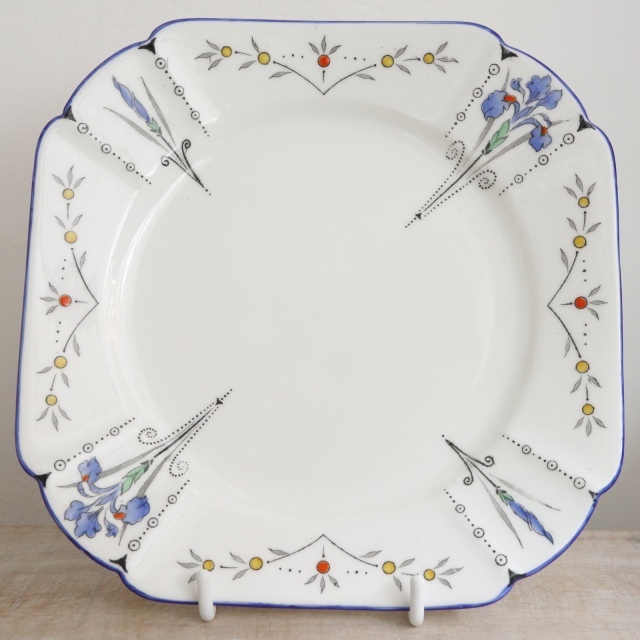 シェリー ブルーアイリス ティートリオ SHELLEY
