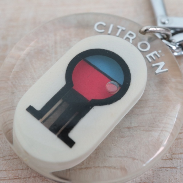 ブルボンキーホルダー シトロエン ハイドロ シルバー CITROEN