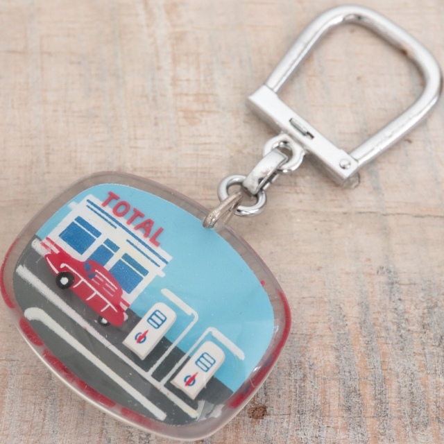 ブルボンキーホルダー トタル シトロエン TOTAL CITROEN DS BOURBON
