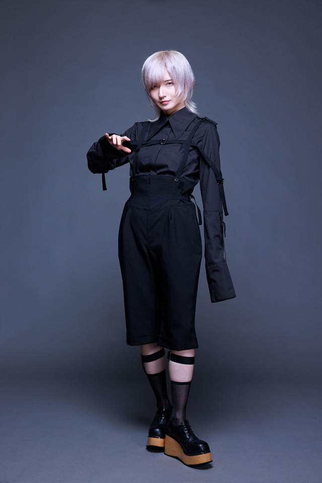 2023_aw01_m_03.jpg
