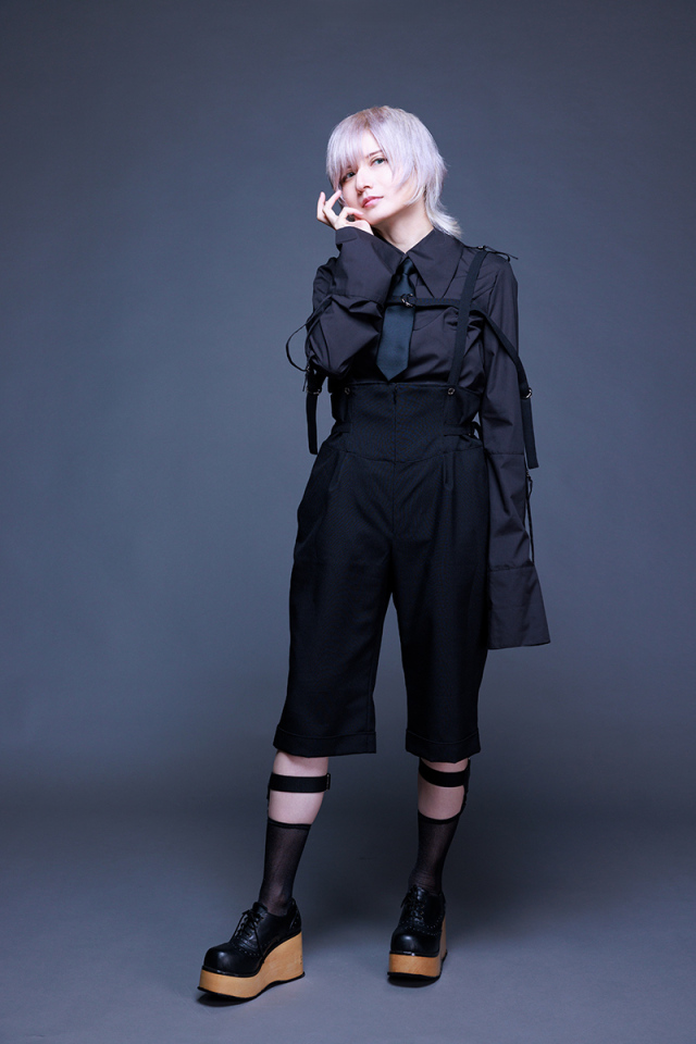 2023_aw01_m_04.jpg