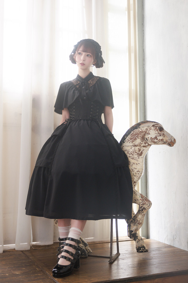 Miho Matsuda [innocent malice] スカート・ドエル 2023年SS | innocent malice MIHO MATSUDA