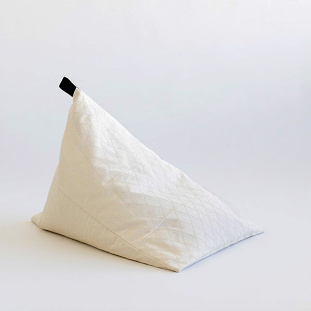 丈夫な柔道衣のテトラ | 上質なビーズクッション ソファ - tetra 大東