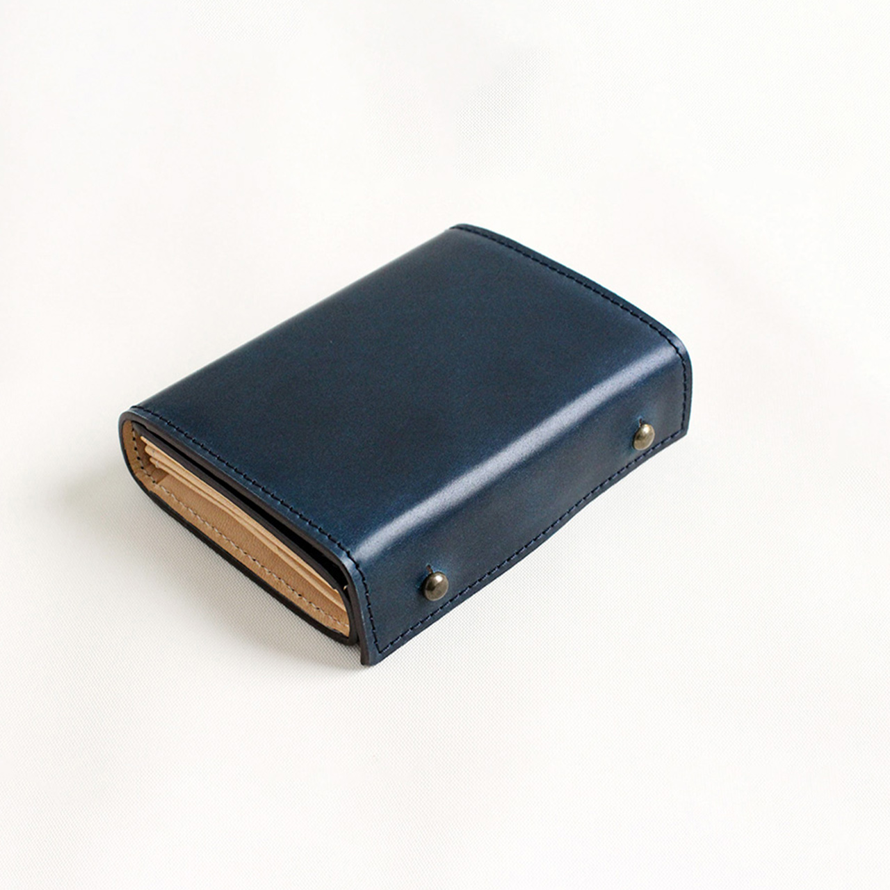 ミッレフォッリエ コードバン27 - エムピウ（m+）