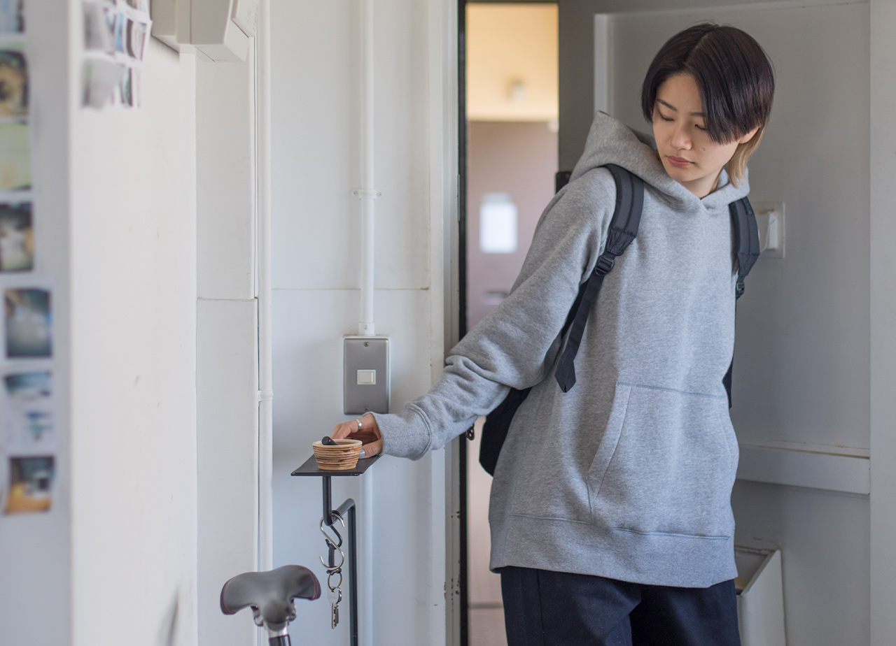 紡績屋が糸からこだわったジップパーカー - IITO