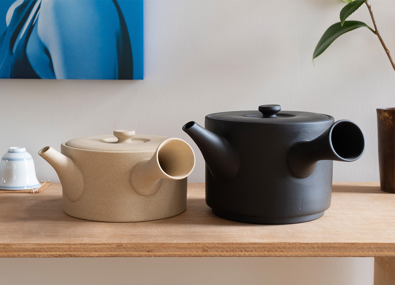 ＪINSUIIROIRO保存容器 陶器４５0ml ブラック オフホワイト ZERO JAPAN｜陶器のキャニスター - LABORATORIO(ラボラトリオ