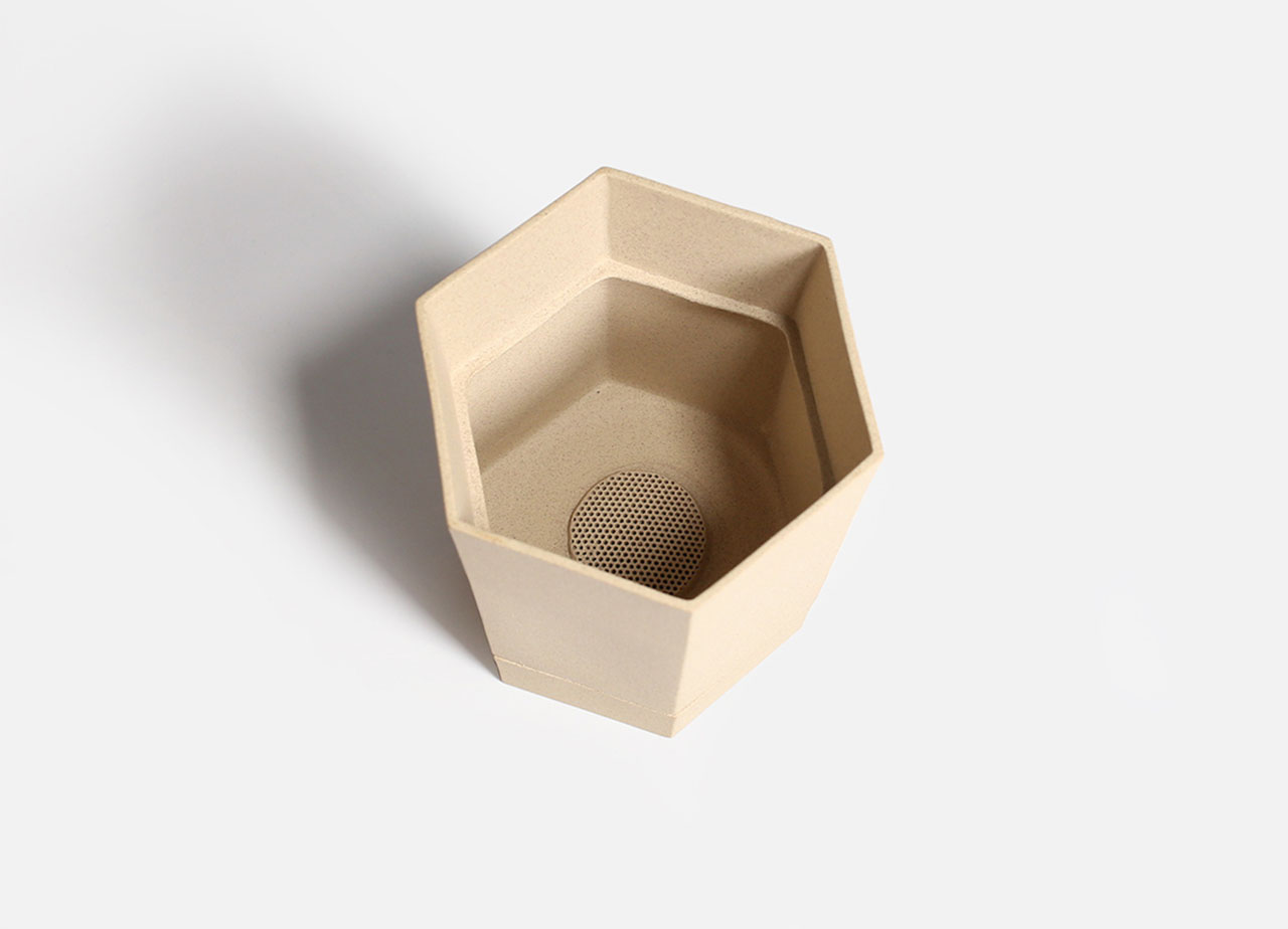 急須製造の技術を応用したスタイリッシュな常滑焼の植木鉢 | TOKI