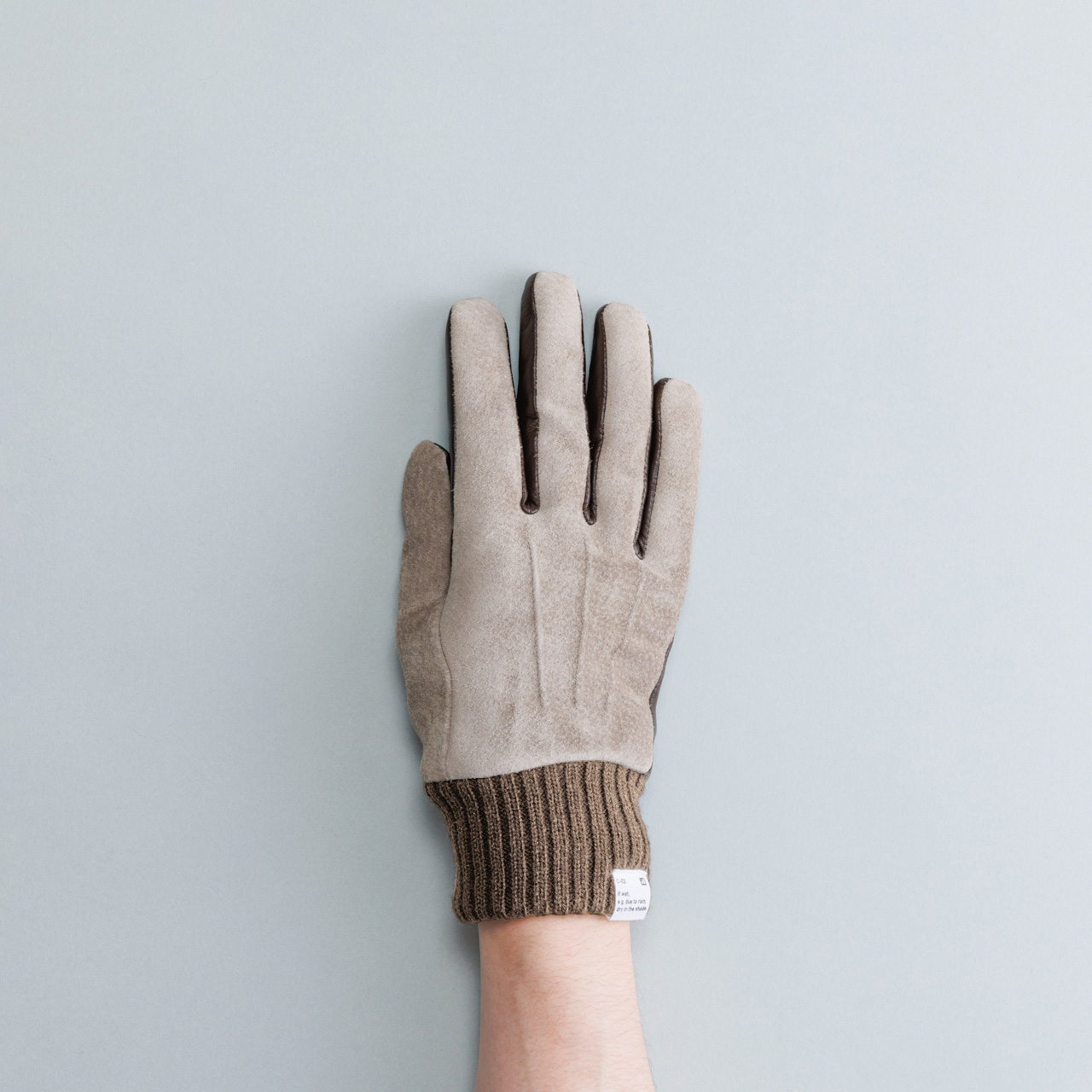 日本製ピッグスエード&ラム手袋 カフス - クロダ