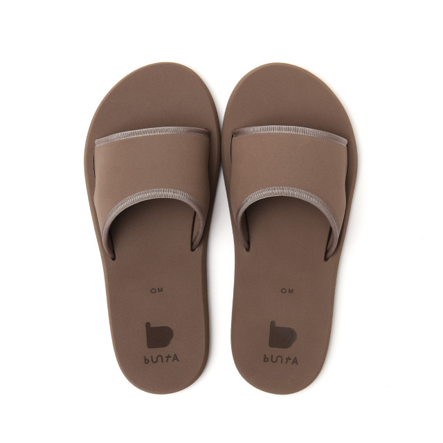 クリームラバー ルームサンダル - buntA