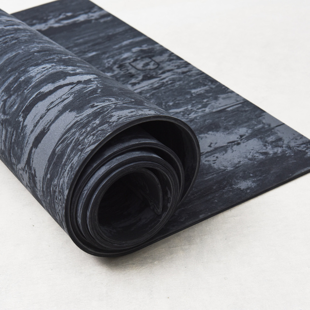 The Mat 5mm *マーブル | ヨガマット | Lululemon JP 1.ブラック