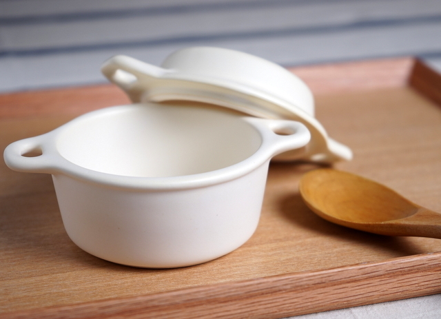 直火 オーブン対応 手軽に一品 ココット - かもしか道具店