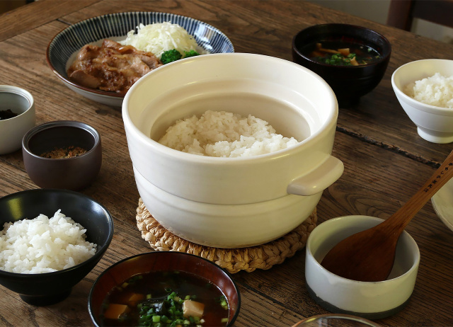 ごはんの鍋
