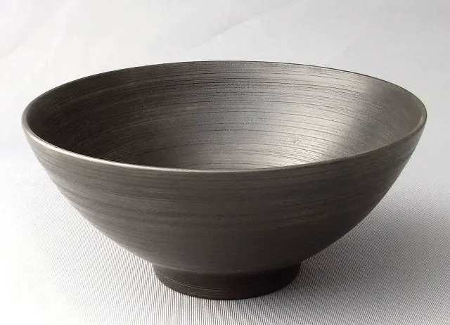 千すじひら椀 | 日常使いの漆器 - 輪島キリモト