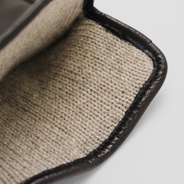 クロダ　メンズt