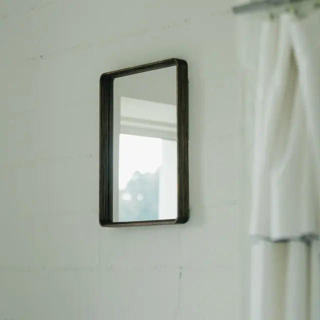 Play Frame B3 