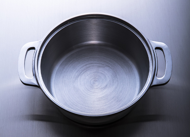 KING 無水鍋 | 軽量 高熱伝導 IH対応 - HALムスイ