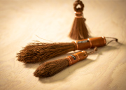 国産の棕櫚手箒・シダ手箒 - Broom Craft -