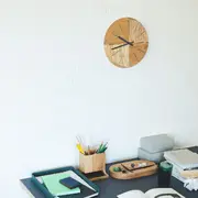 木製の壁掛け時計 | HAGI clock - ササキ工芸 -
