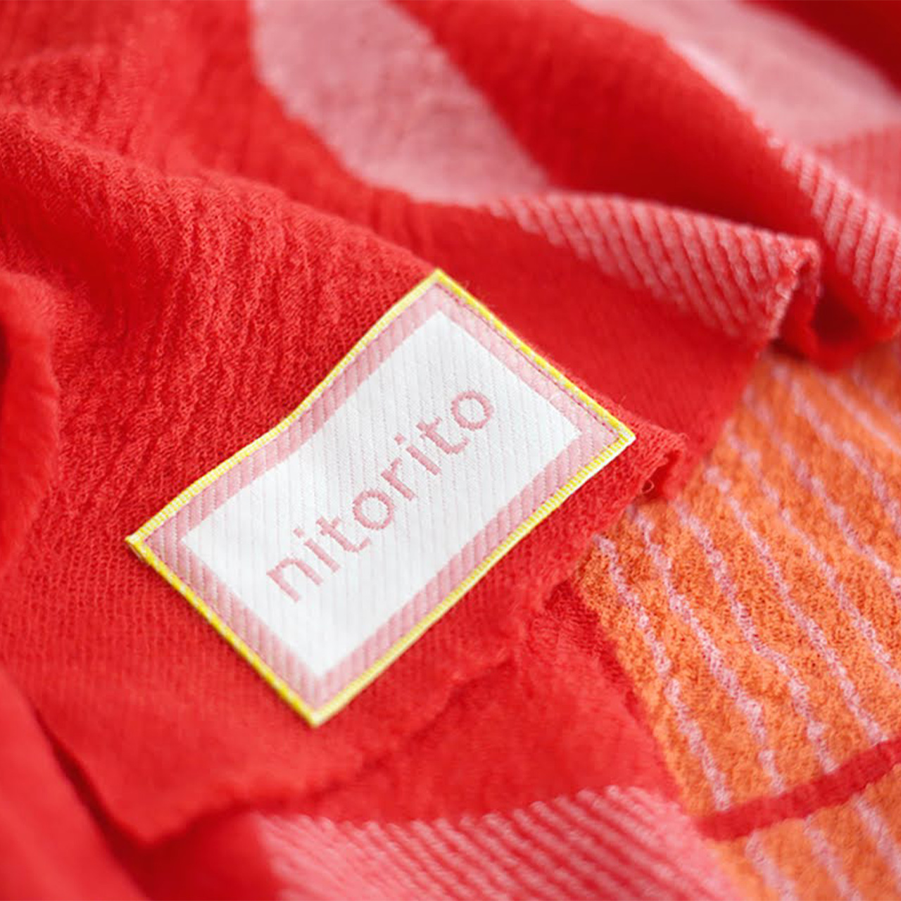 気軽に使える、上質なウールのスヌード | sora - nitorito