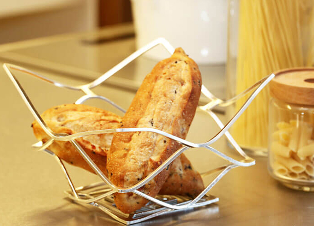 n*i様 能作　カゴ　かさね　テーブルウェア　セット 手で自在に変形できる 曲がる錫製の器 KAGO - 能作