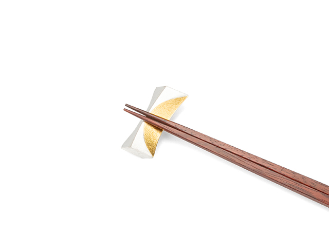 金箔の箸置 | 月 - 能作