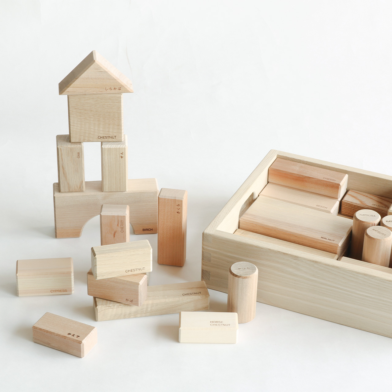 寄木の積木 | 出産祝いにおすすめ木のおもちゃ 国産材- オークヴィレッジ