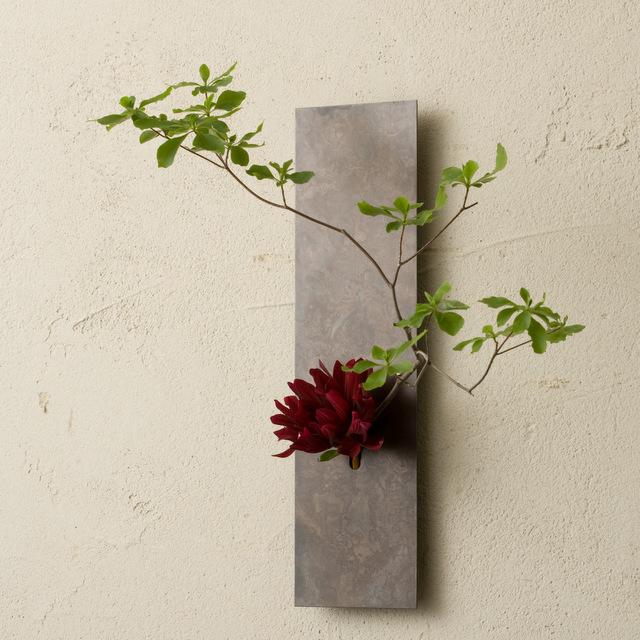 on the wall mini 世界にひとつの発色 銅器着色の花器 - モメンタム