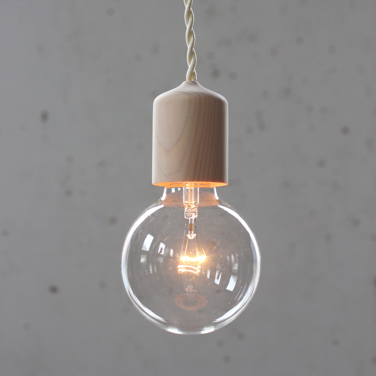 ソケットランプ 木製 | 檜 桜 コード長変更可 - testis