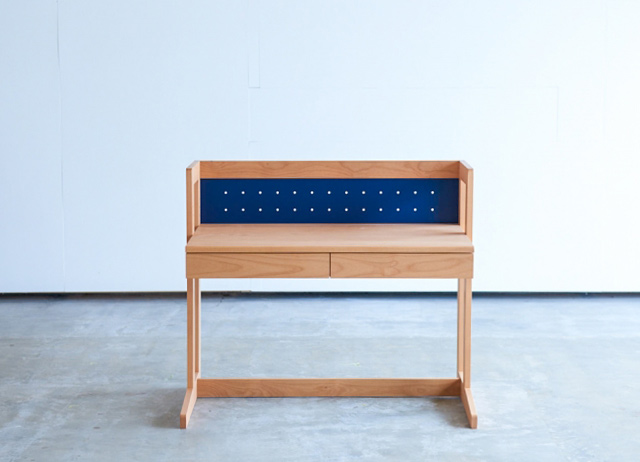 【まるもり】ITOKI学習机　国産楢材　引き取り希望(埼玉県) まるもり】ITOKI学習机 国産楢材 引き取り希望(埼玉県) まるもり