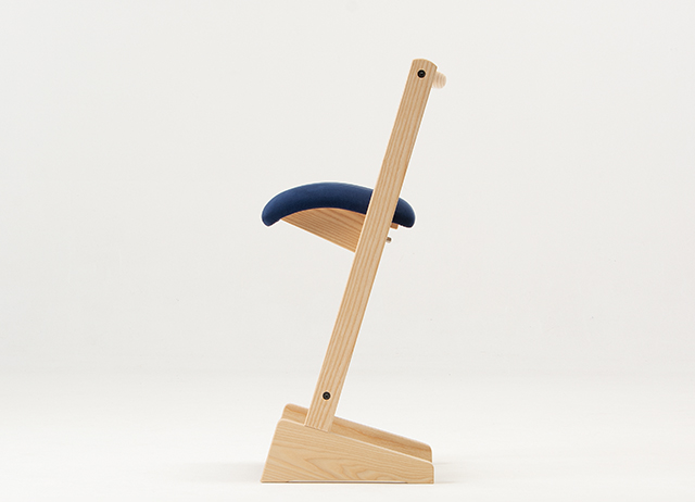 どこでも誰でも使いやすい | パロットチェア - 匠工芸