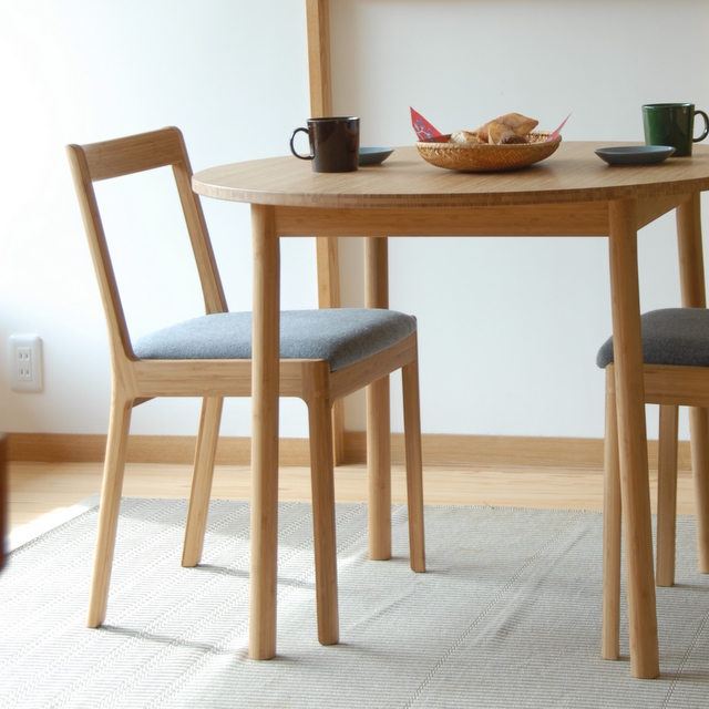 洗練された美しいフォルム Rダイニングチェア -テオリ（TEORI）