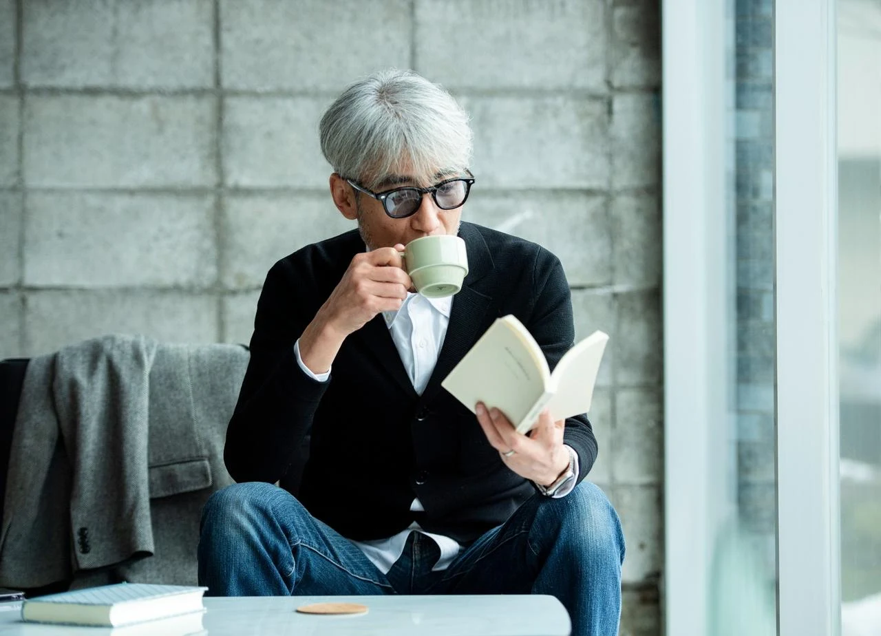 日本人のためのサングラス KAEDE | 小顔の方にもフィット - tesio -