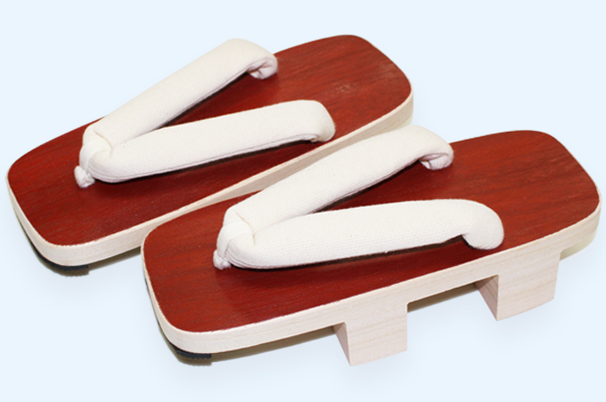 ベンガラ駒下駄ｘ生成り