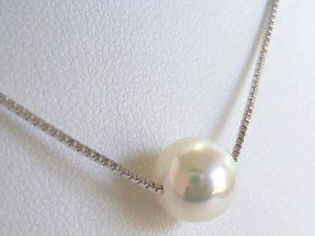 SVアコヤ真珠ペンダント【8mmＵＰ】【激安】【花珠級】