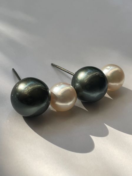 タヒチ黒蝶真珠ピアス【10mm】＆アコヤ真珠【8mm-8.5mm】　e-260725a