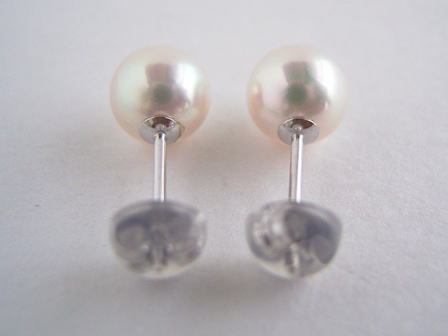 K14WGアコヤ真珠ピアス【越物】【花珠級】【7mm-7.5mm】ewk-5447