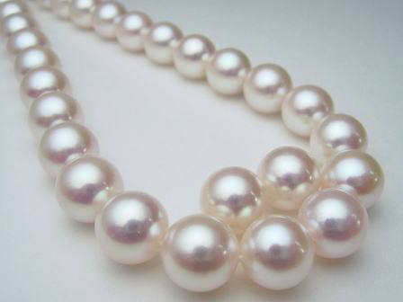 アコヤ真珠ネックレス＆ピアス(イヤリング)2点セット【9mm-9.5mm】 swp-5947 【越物】(あこや真珠 和珠 あこや本真珠 アコヤ本真珠 本真珠 真珠ネックレス ネックレスセット パールネックレス K14WG ピアス セット)