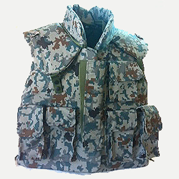 航空自衛隊　デジタル迷彩防弾ベスト（レプリカ）襟カバー付